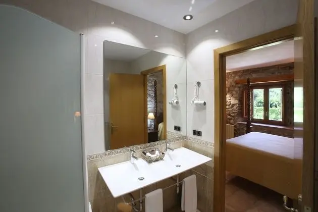 Tek Büyük Yataklı Oda (Room N8 - Spa tub for one person)