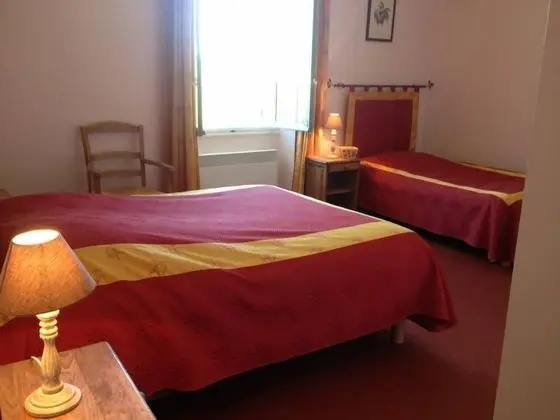 Tek Büyük Yataklı Oda (Cerise )