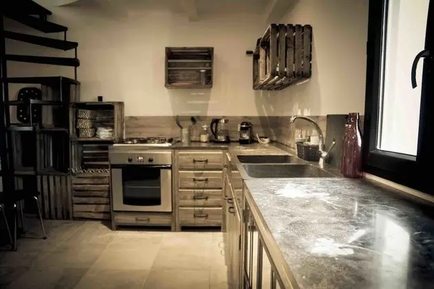 Tek Büyük Yataklı Oda (Chic)