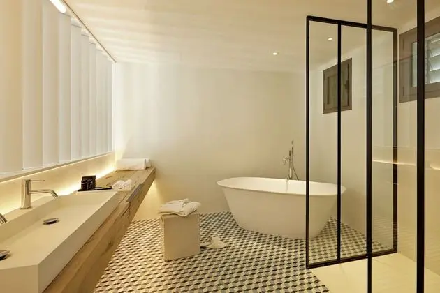 Süit, Bahçe Manzaralı (with Terrace/Balcony)