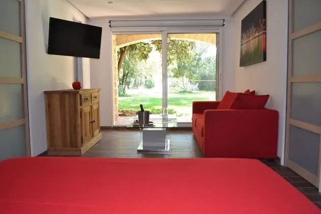 Apart Daire, Teras (Le Neslier)