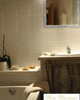 Tek Büyük Yataklı Oda, 1 Çift Kişilik Yatak, Sigara İçilmez