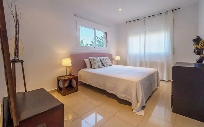 Villa, 4 Yatak Odası, Kişiye Özel Havuzlu