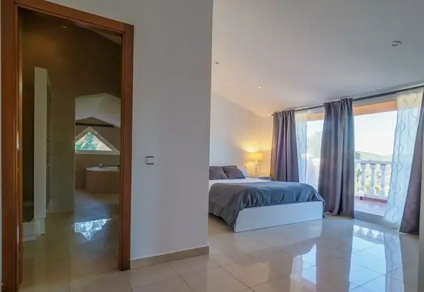 Villa, 4 Yatak Odası, Kişiye Özel Havuzlu