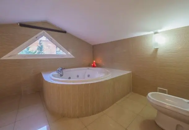 Villa, 4 Yatak Odası, Kişiye Özel Havuzlu