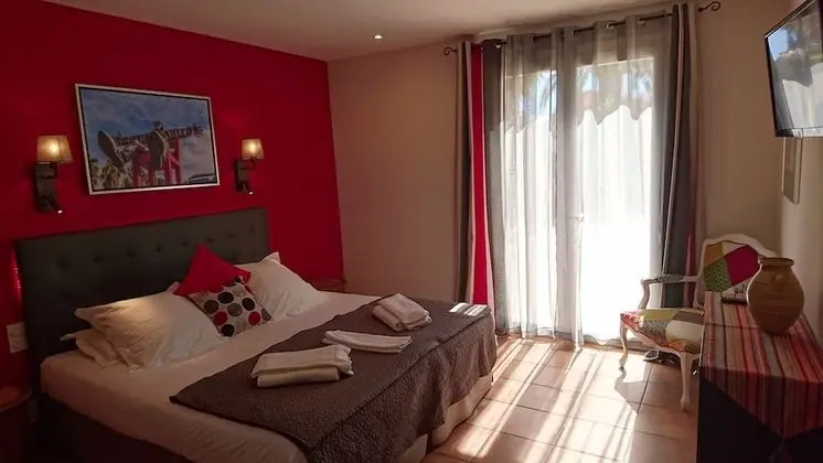Comfort Tek Büyük Yataklı Oda (Dali)