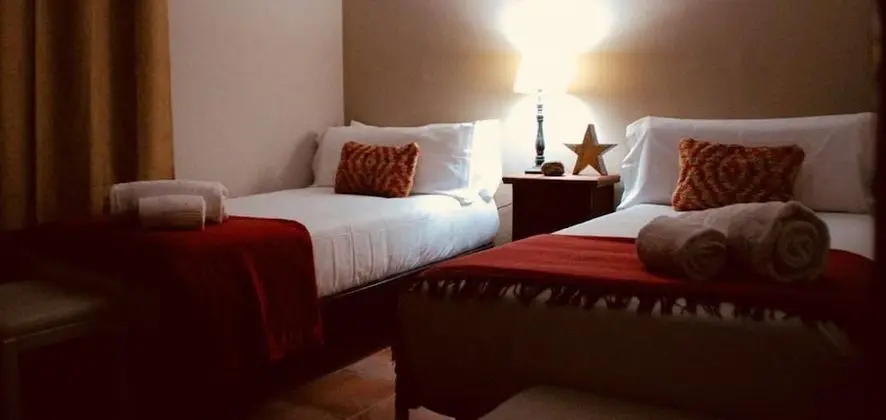 Economy Tek Büyük Yataklı Oda, Ortak Banyo, Bahçe Manzaralı