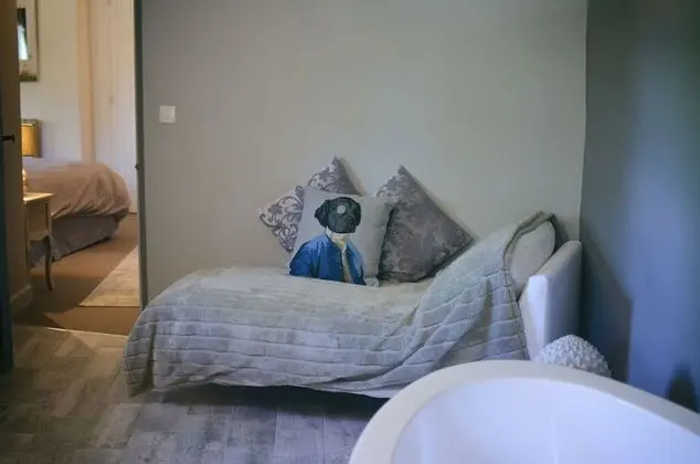 Deluxe Oda (Lacoste)