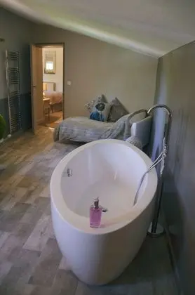 Deluxe Oda (Lacoste)