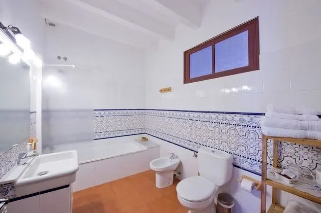 Tek Büyük veya İki Ayrı Yataklı Oda