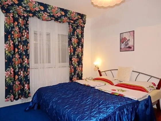 Apart Daire (Masa - 150 m from beach - A2(4+1))