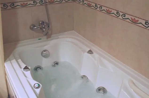 Superior Tek Büyük Yataklı Oda