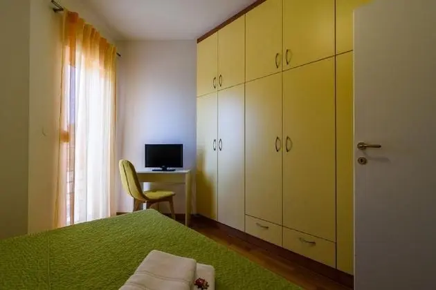 Apart Daire (Maša - modern sea view apartment - A)