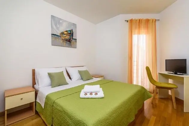 Apart Daire (Maša - modern sea view apartment - A)