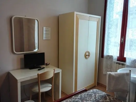 Economy Tek Kişilik Oda, Ortak Banyo