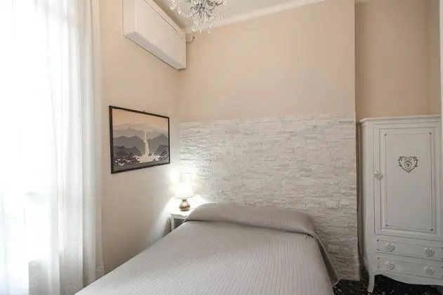 Standard Oda, 1 Büyük (Queen) Boy Yatak, Banyolu/Duşlu, Şehir Manzaralı