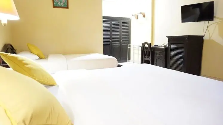 Deluxe Üç Kişilik Oda