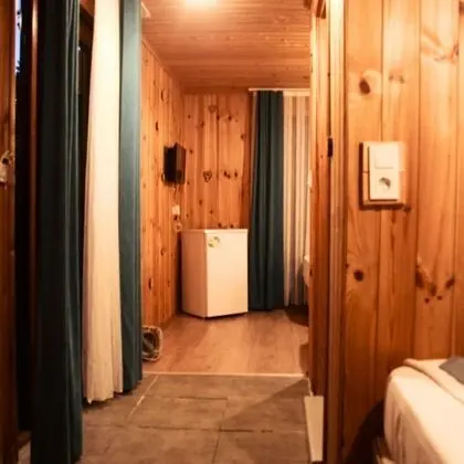 Bungalow 3 Kişilik Oda, Bahçe Manzaralı