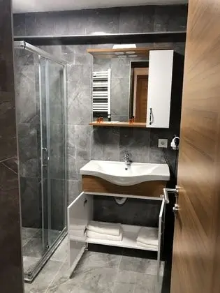 Deluxe Tek Büyük Yataklı Oda, 1 Çift Kişilik Yatak, Balkonlu