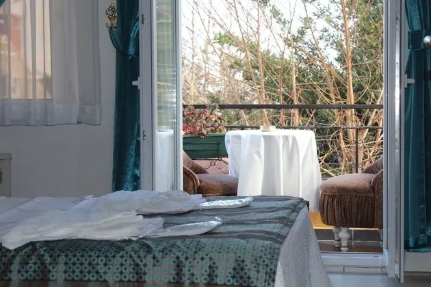 Deluxe Tek Büyük Yataklı Oda, Deniz Manzaralı