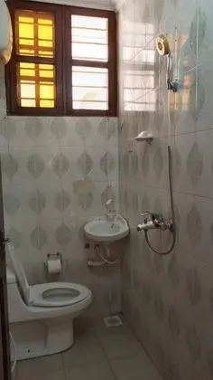 Economy Tek Büyük Yataklı Oda