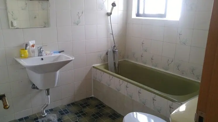 Ortak Ranzalı Oda, Sadece erkekler için