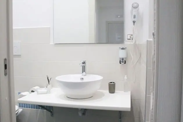 Classic Tek Büyük veya İki Ayrı Yataklı Oda, Avlu Manzaralı