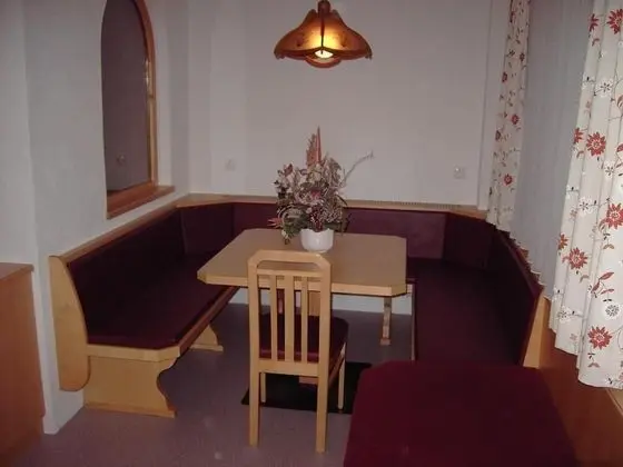 Apart Daire, 3 Yatak Odası (1)