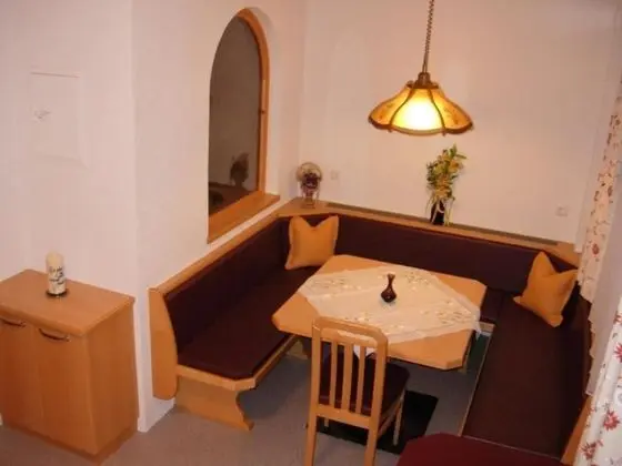 Apart Daire, 3 Yatak Odası (1)