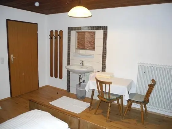 Apart Daire, 3 Yatak Odası (2)