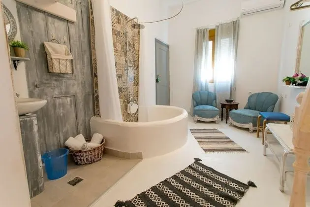 Design Tek Büyük Yataklı Oda