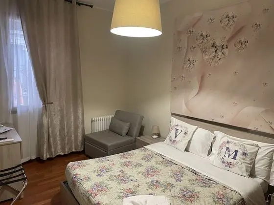 Business Üç Kişilik Oda, Banyolu/Duşlu, Avlu Manzaralı (Vista Cortile Interno)
