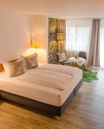 Comfort Tek Büyük Yataklı Oda, Sigara İçilmez, Bahçe Manzaralı