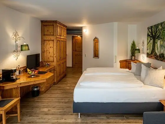 Comfort Tek Büyük Yataklı Oda, Sigara İçilmez, Bahçe Manzaralı