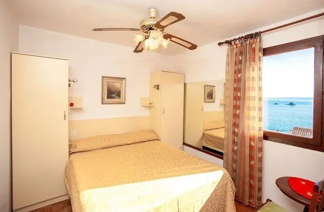 Villa, 4 Yatak Odası, Sigara İçilebilir, Şömine