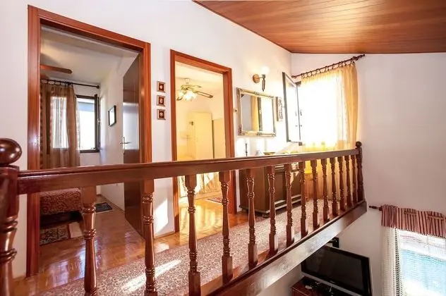Villa, 4 Yatak Odası, Sigara İçilebilir, Şömine