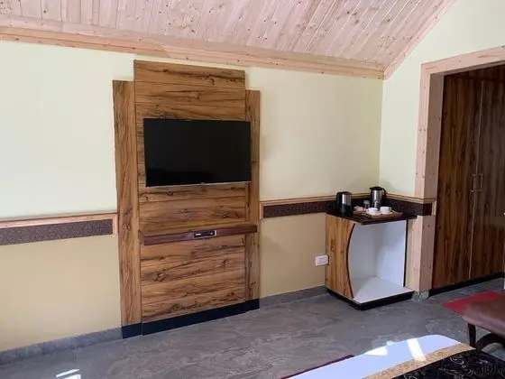 Luxury Tek Büyük Yataklı Oda, 1 En Büyük (King) Boy Yatak, Dağ Manzaralı