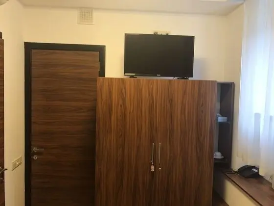 Tek Büyük veya İki Ayrı Yataklı Oda