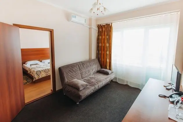Comfort Tek Büyük Yataklı Oda