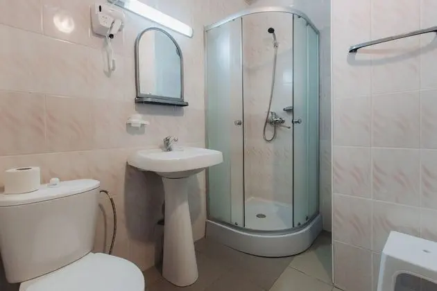 Standard Tek Büyük veya İki Ayrı Yataklı Oda