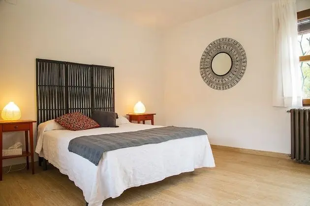 Tek Büyük Yataklı Oda (Meknes)