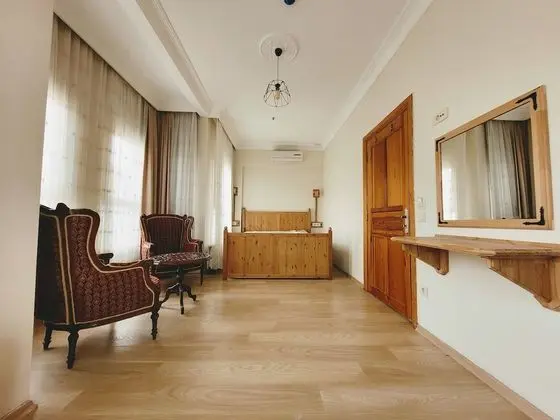 Comfort Triple Room