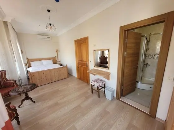 Comfort Triple Room