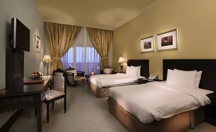 PREMIER ROOM