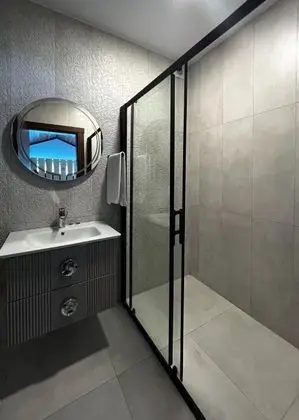 Jakuzili Standart Oda, Dağ Manzaralı, Jakuzili (2 Kişilik)