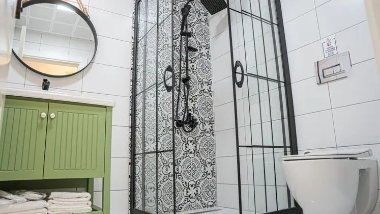 Deluxe Üç Kişilik Oda , Deniz ve Doğa Manzaralı, Balkonlu