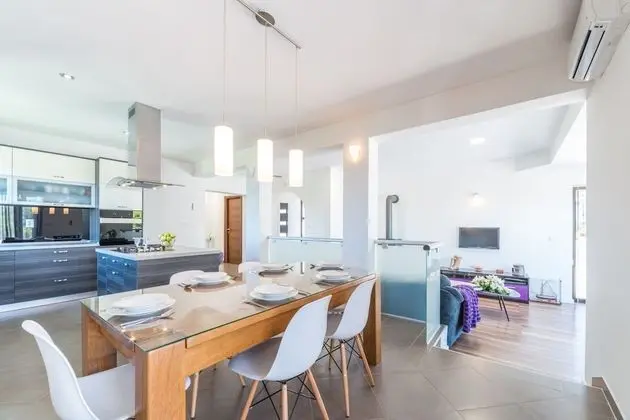 Villa, Kişiye Özel Havuzlu