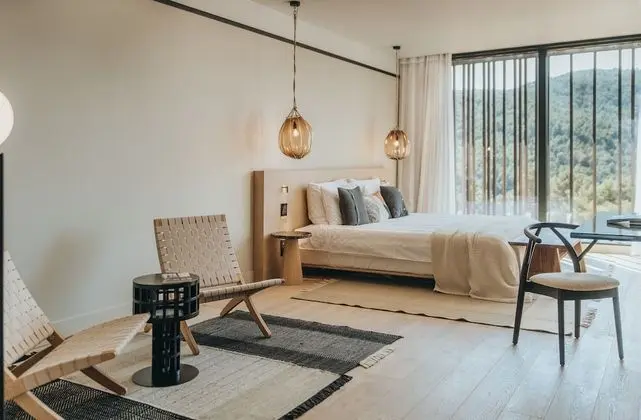 Standard Tek Büyük veya İki Ayrı Yataklı Oda