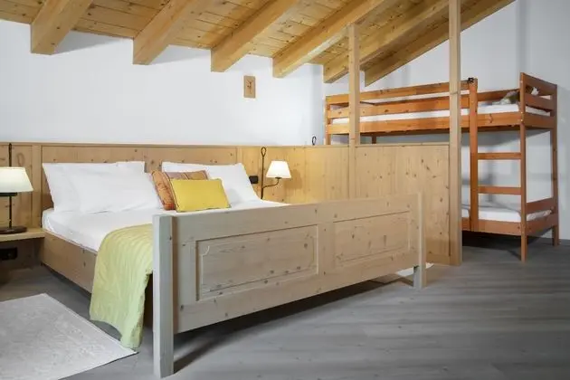 Superior Dört Kişilik Oda