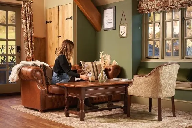 Luxury Tek Büyük Yataklı Oda, 1 En Büyük (King) Boy Yatak (Masons)